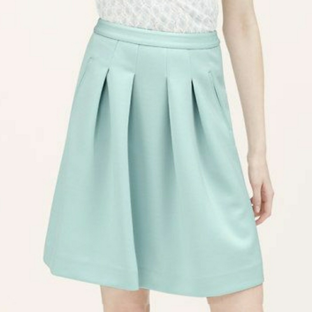 🎈SALE LOFT pleated mint lady skirt NWT